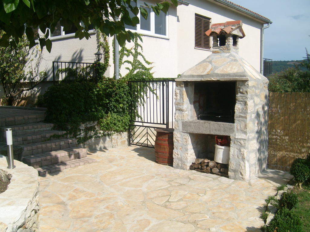 Guest House Valentino Motovun Bagian luar foto