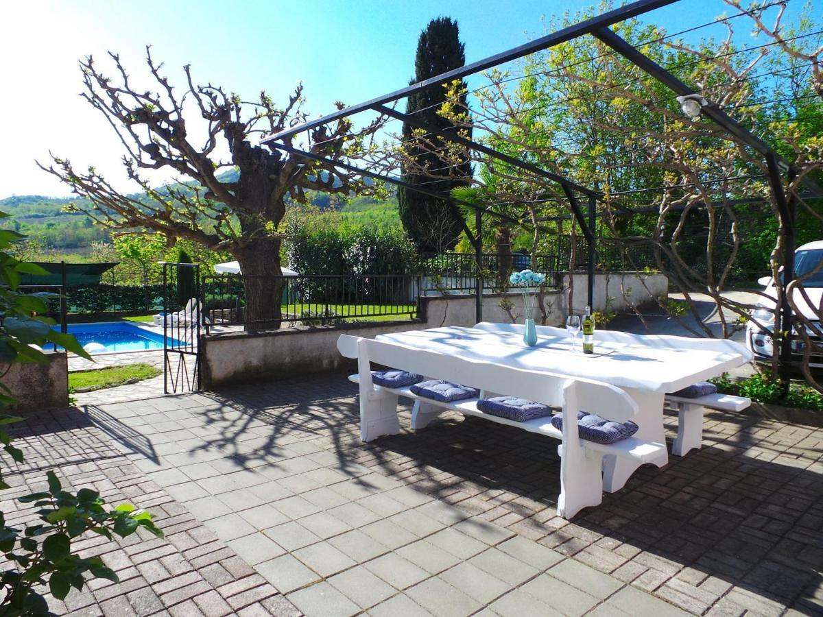 Guest House Valentino Motovun Bagian luar foto